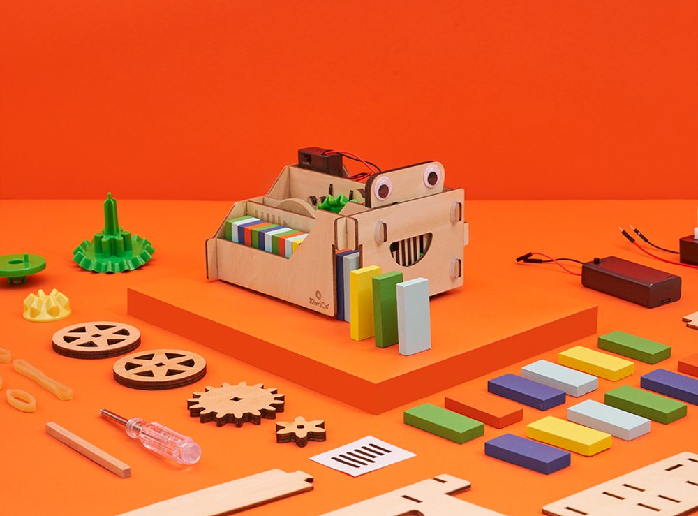 Save with a Domino Machine STEM Subscription | KiwiCo